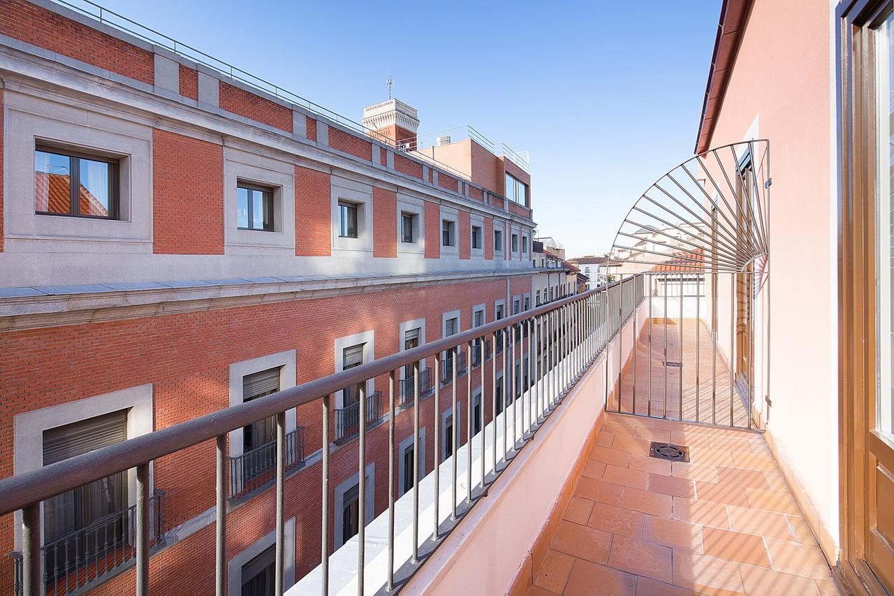 Apartamentos Tandem La Bolsa 4 Madrid Esterno foto