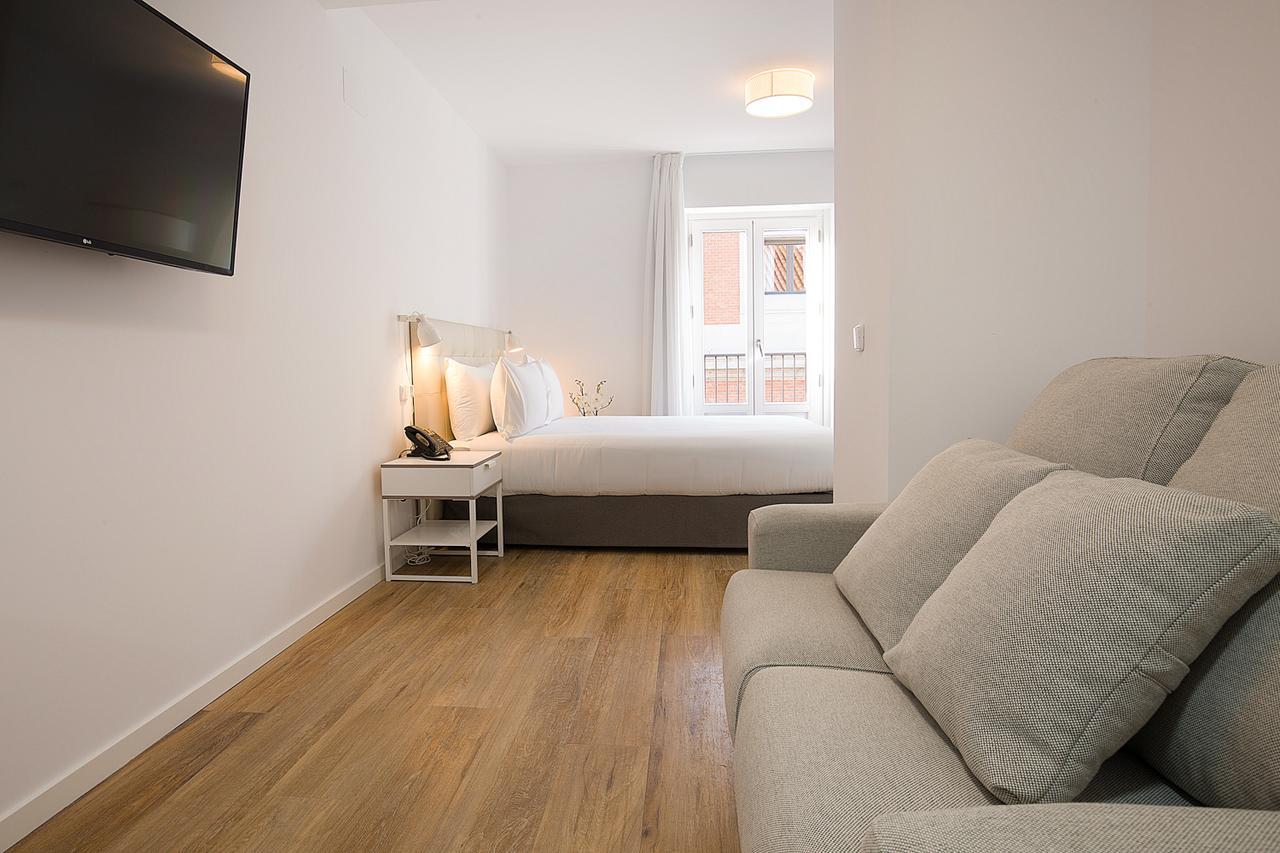 Apartamentos Tandem La Bolsa 4 Madrid Esterno foto