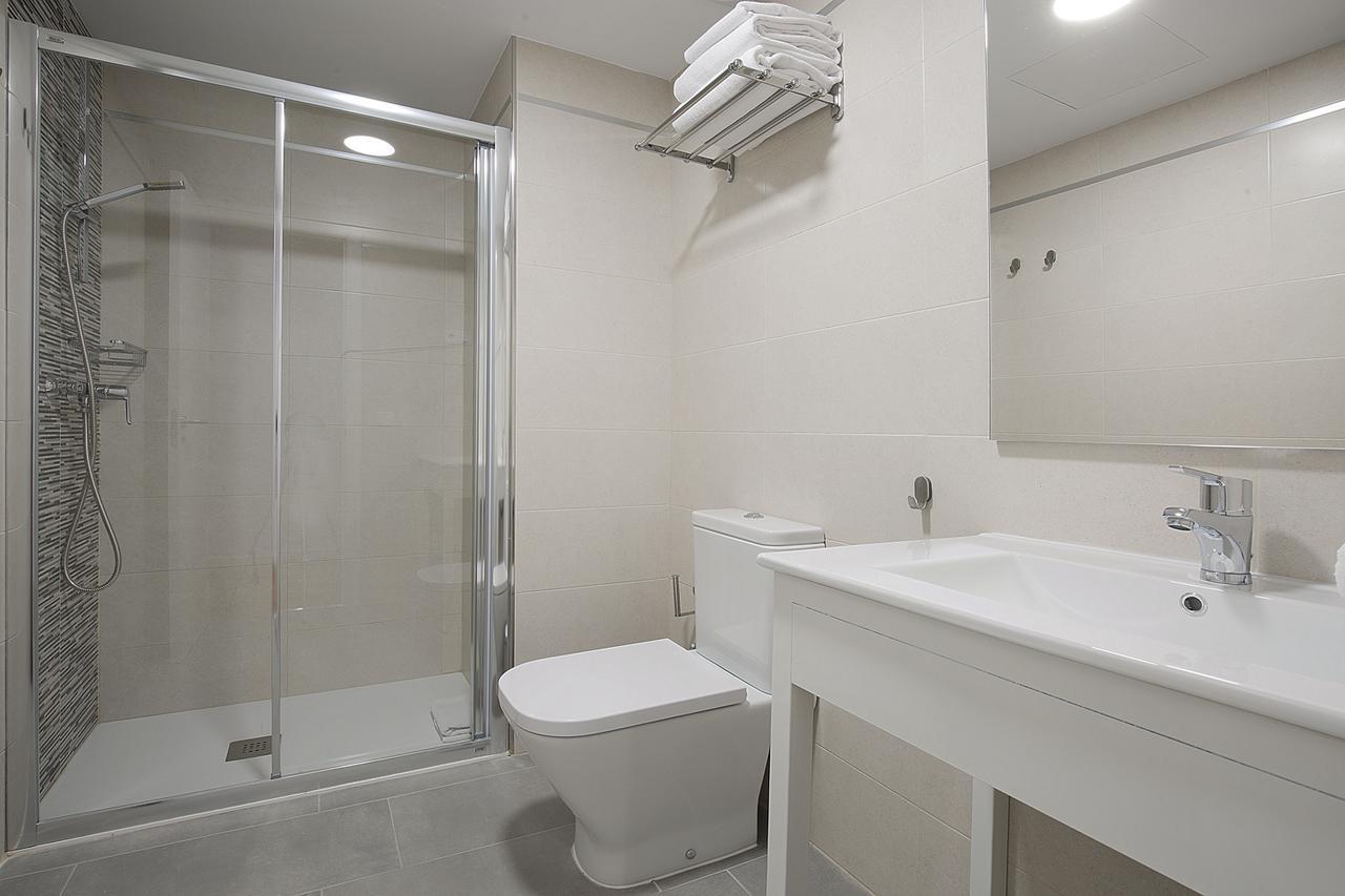 Apartamentos Tandem La Bolsa 4 Madrid Esterno foto